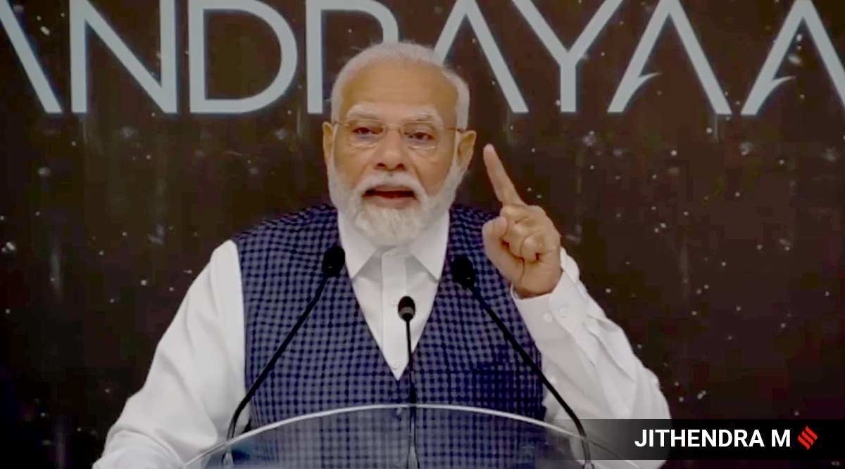 pm modi bengaluru isro