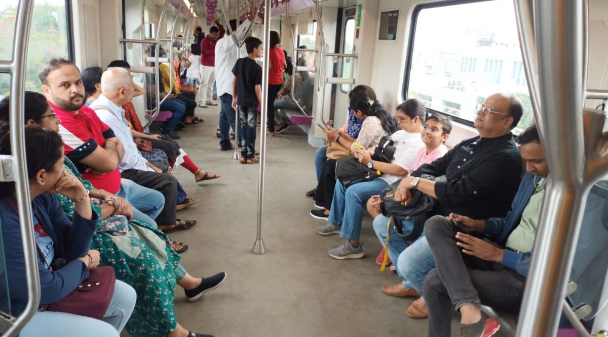 pune-metro-ridership-shoots-up-to-over-52-000-on-first-weekend-day