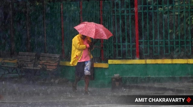 rains in city