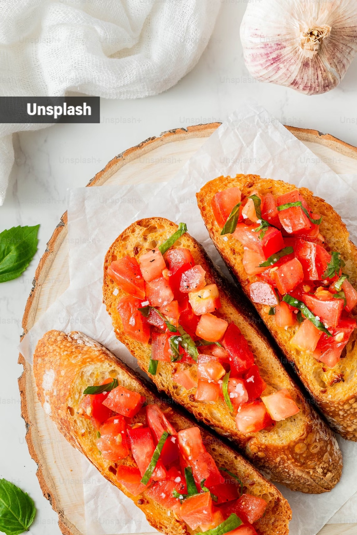 Tomatoes are low in calories, fats and important for your heart