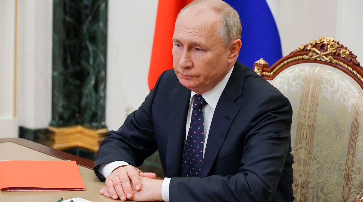Putin orders Wagner fighters to sign oath of allegiance after Prigozhin ...