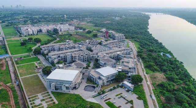 IIT Gandhinagar introduces e-Masters in Data Science for decision making