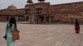 French tourist death case, French tourist dies, tourist fall from 9-ft-high, Fatehpur Sikri, ASI order separate inquiries, ASI Director General, indian express news