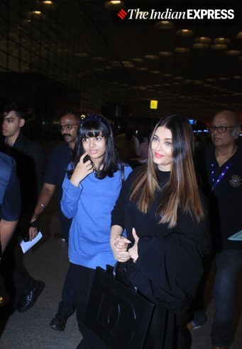 Aishwarya Rai Bachchan- Aaradhya Bachchan 1