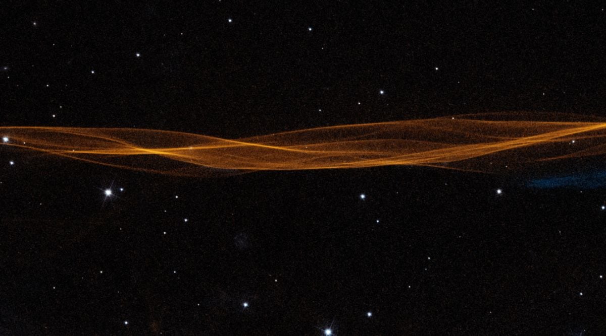 Hubble zoomed into a small section of the Cygnus loop to capture a "timelapse."