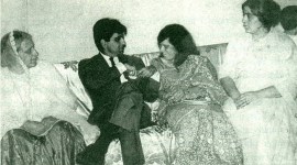 Dilip Kumar with his sisters Sakina, Saeeda and Taj.