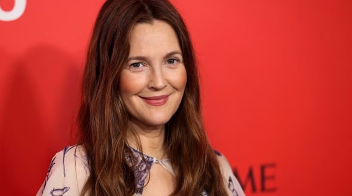 After Backlash Drew Barrymore To Pause Show Until Hollywood Writers