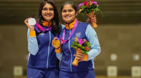 Asian Games 2023: Gold medalist shooter India’s Palak and silver medalist compatriot Esha Singh pose with their medals after the finals of women's 10m air pistol (individual) event at the 19th Asian Games, in Hangzhou