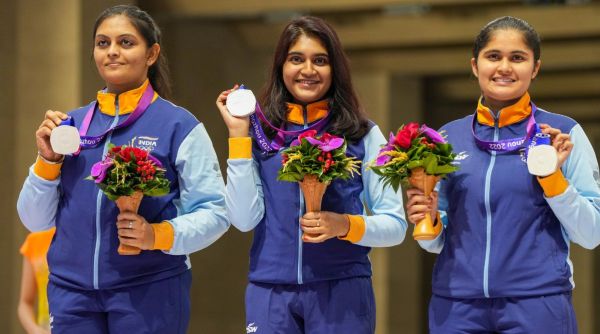 Esha Singh, Palak and Divya TS