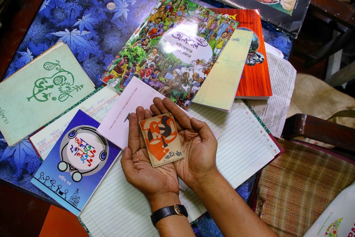 Little magazine in Dutta's library (Credit: Shashi Ghosh)