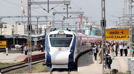 Gujarat news, Bandee Vadodara news, Bande Vadodara, Vadodara Vande Bharat train, narendra modi, narendra modi vande bharat, pm modi flags off vande bharat trains, new vande bharat trains, pm modi news, indian express, vande bharat
