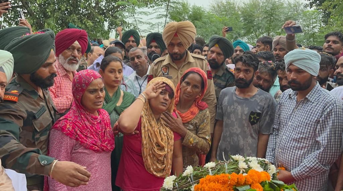 Patiala soldier Pardeep Singh, killed in Anantnag operation, leaves behind pregnant wife, was making her pursue higher studies