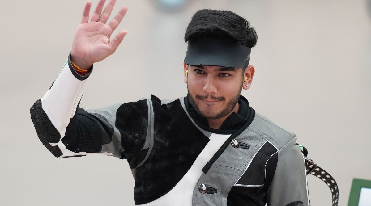 Aishwary Pratap Singh Tomar wins Asian Games bronze; family celebrates in Ratanpur