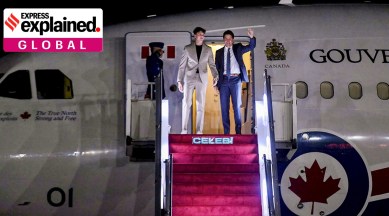 Trudeau flying taj mahal aircraft