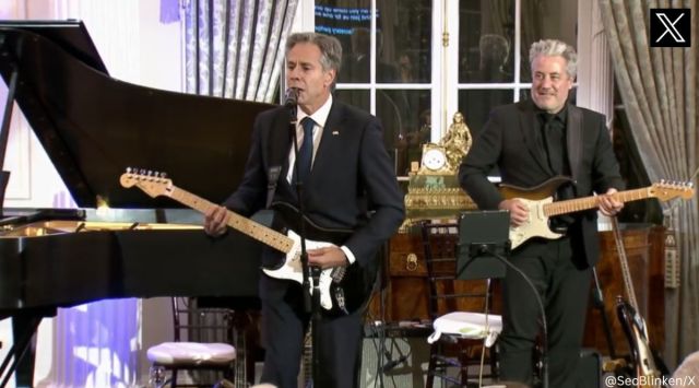 US Secretary of State Antony Blinken plays guitar and sings at ‘Global Music Diplomacy’ launch
