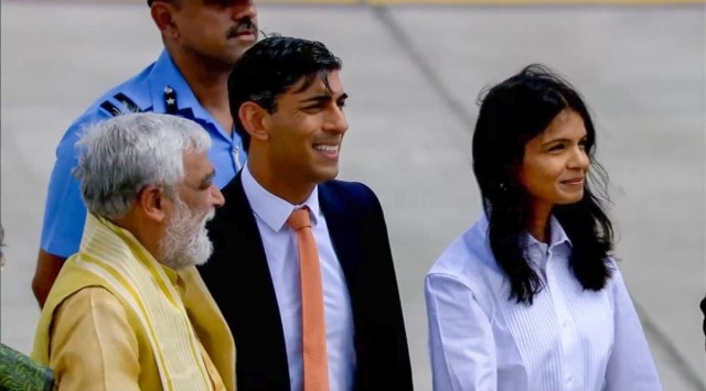 Akshata Murty arrives with husband Rishi Sunak for G20 Summit in chic ...