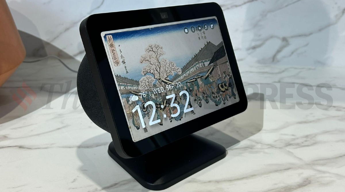 Echo Show 8
