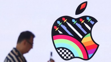 apple iphone reuters logo