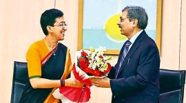 derc, Delhi Electricity Regulatory Commission, Arvind Kejriwal, V K Saxena, Vinai Kumar Saxena, delhi news, India news, Indian express, Indian express India news, Indian express India