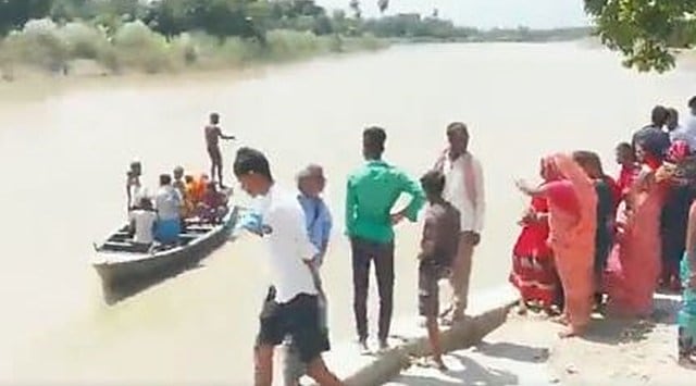 10 children missing after boat capsizes in Bihar’s Muzaffarpur | India ...