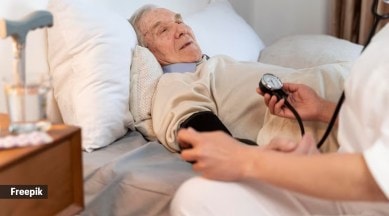 blood pressure lying down