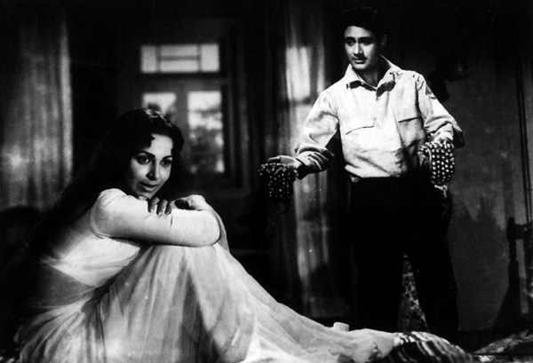 Waheeda Rehman and Dev Anand in Guide.