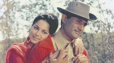 dev anand and waheeda rehman