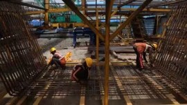 retd engineers benefits curtailed, Maharashtra govt, red carpet, Maharashtra State Contractors Association and State Engineer Association, Milind Bhosle, indian express news