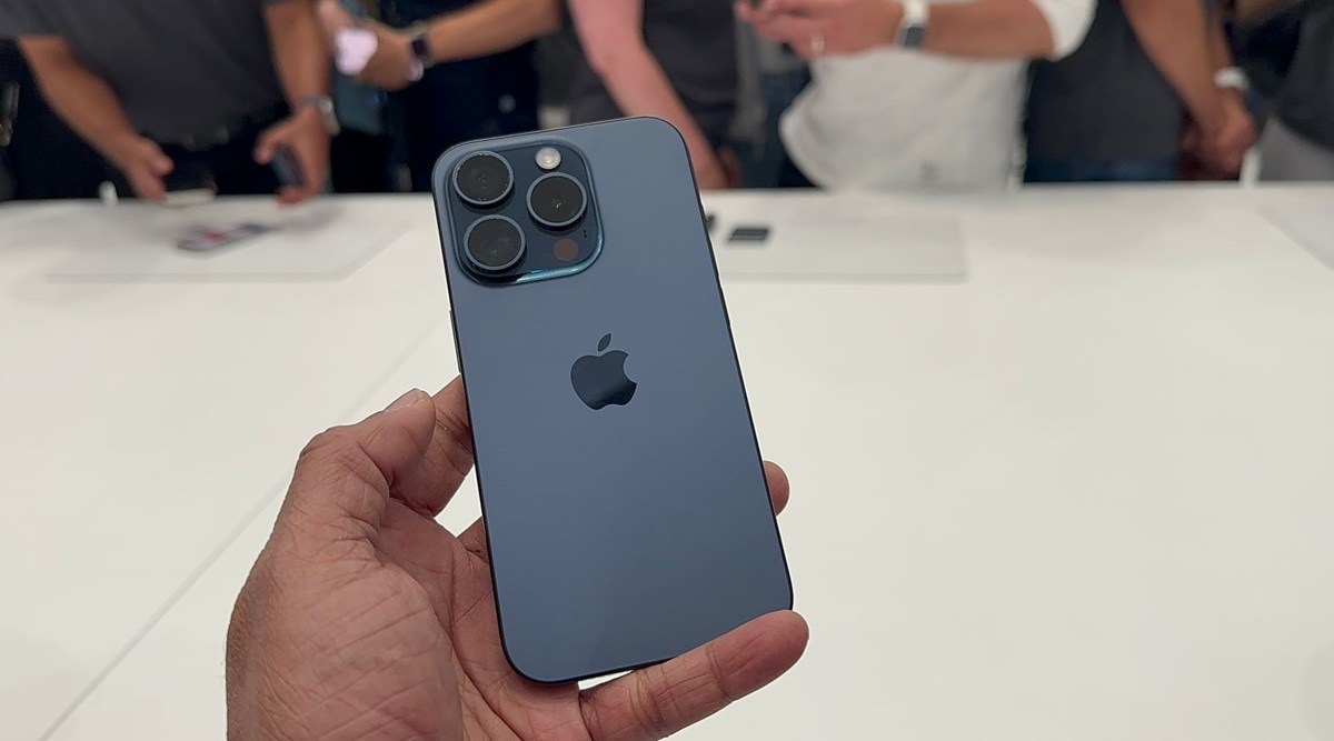 Honor Magic 6 Pro vs iPhone 15 Pro Max: How do the phones compare?