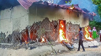 Supreme Court, Protect worship places, properties of displaced, Manipur violence, Manipur protests, Manipur news, N Biren Singh, manipur government, Manipur deaths, Manipur violence deaths, India news, Indian express, Indian express India news, Indian express India