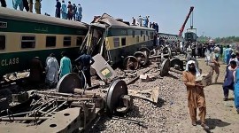 pakistan train collision, indian express