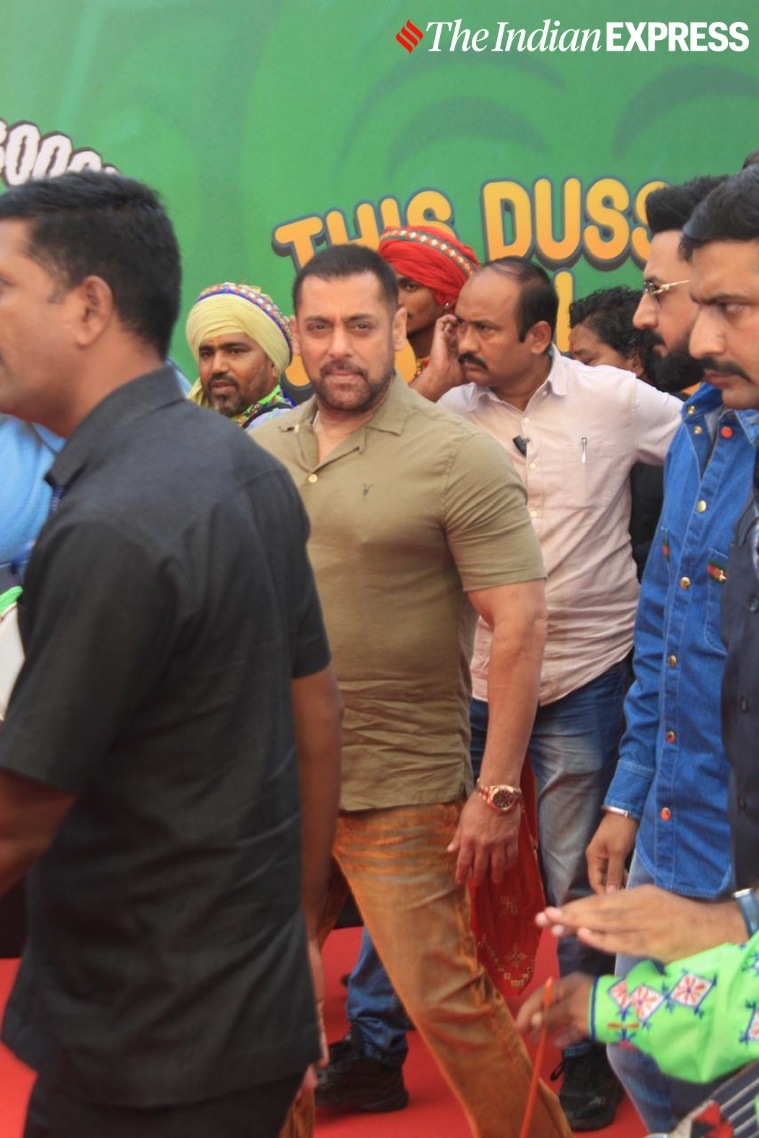 salman khan at trailer launch event