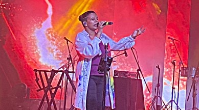 singer sithara krishnakumar, malayalam music industry, delhi concert, indian express