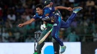 Maheesh Theekshana ruled out of Asia Cup final due to hamstring injury