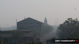 Pollution in Mumbai Express Photo by Amit Chakravarty 17-10-23, Mumbai