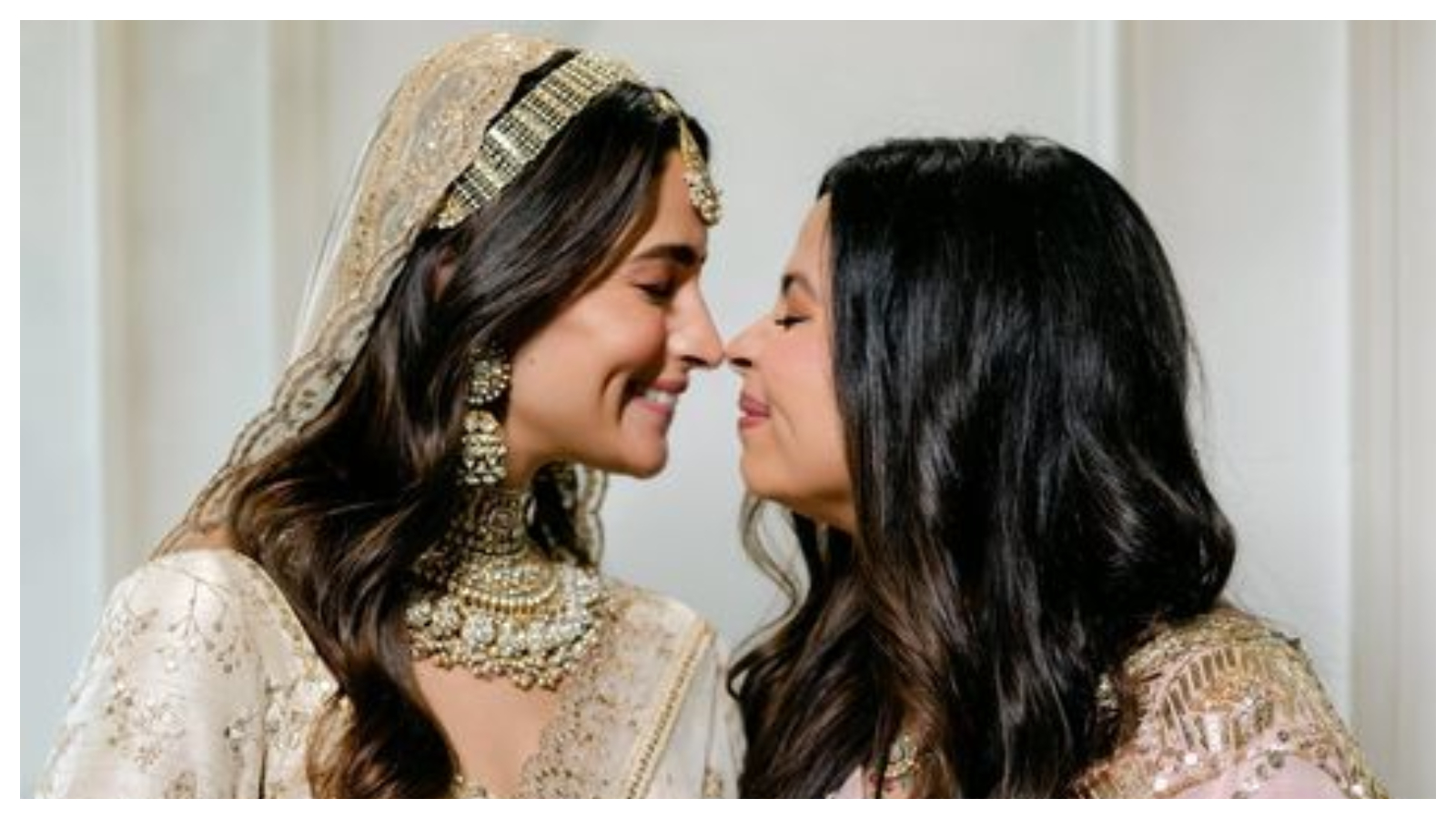 1600px x 900px - Shaheen Bhatt was overwhelmed on seeing Alia Bhatt as bride: 'I just had  tears in my eyes, couldn't see howâ€¦' | Bollywood News - The Indian Express