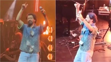 Atif Aslam 1600