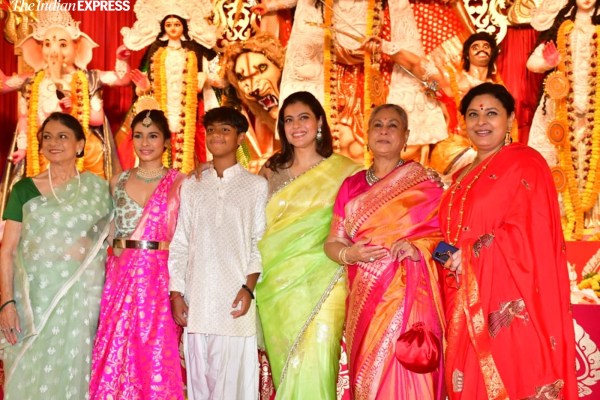sharbani mukherjee with kajol and Jaya Bachchan