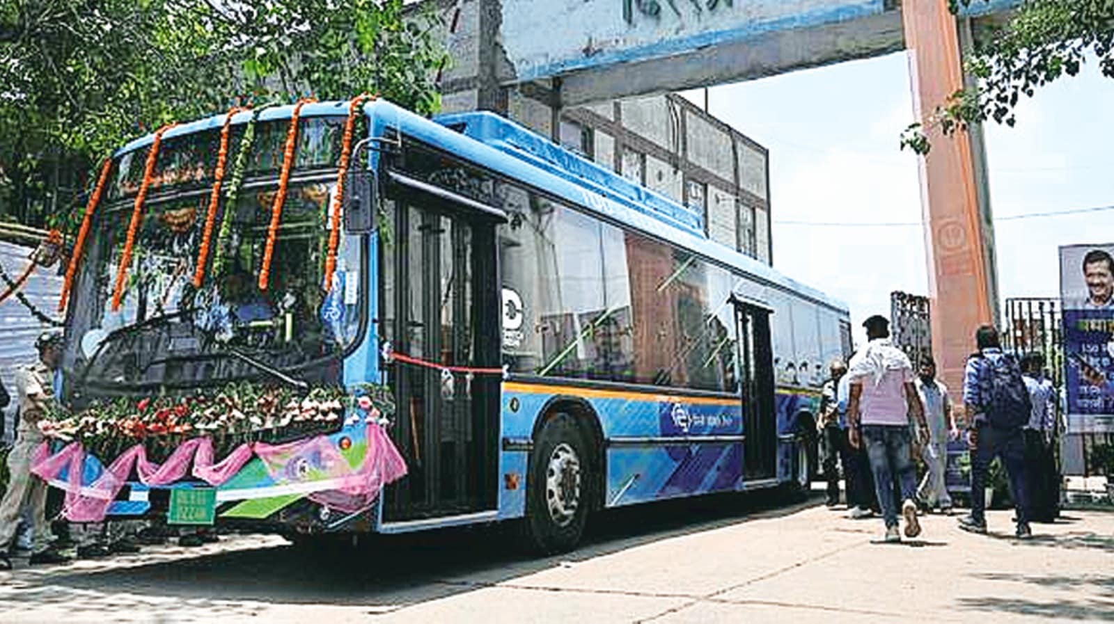 Rollout of 579 e-buses in Delhi may be delayed over subsidy allocation ...