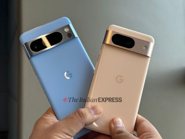 The Google Pixel 8 and Pixel 8 Pro are pictured here. 