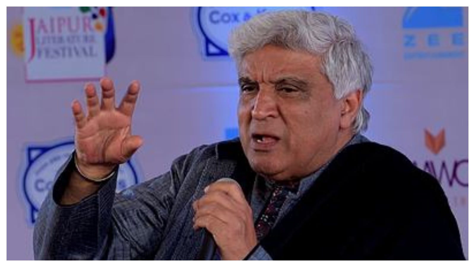 Javed Akhtar recalls proposing marriage to a French woman before Shabana Azmi, reconnecting with her after 38 years: ‘Sometimes it feels life is organising something’ | Bollywood News