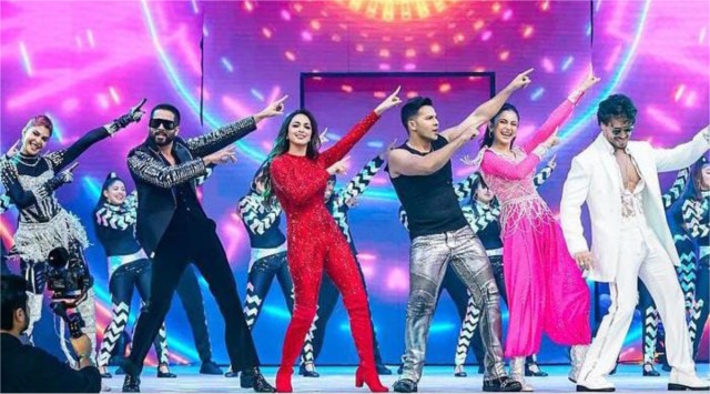 Shahid Kapoor-Kiara Advani recreate Kabir Singh magic; Varun Dhawan ...