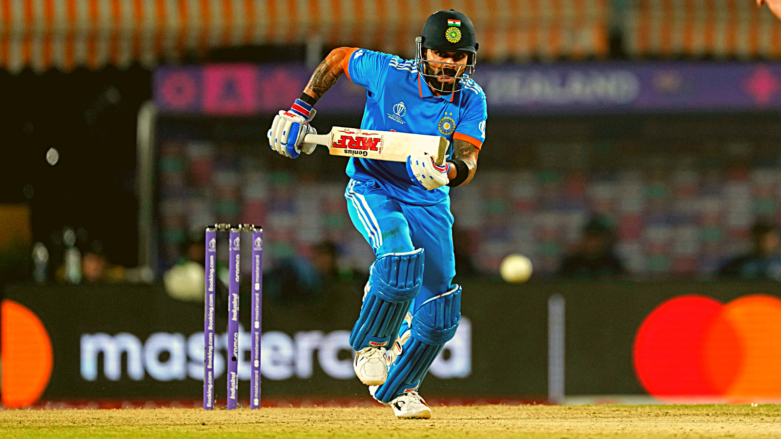Virat Kohli awarded 'Man of the Tournament' in World T20 - The Economic  Times