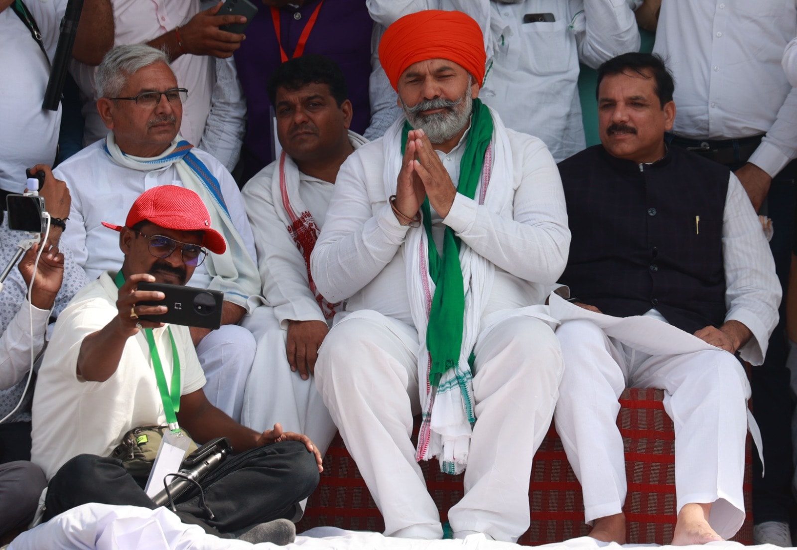 Old Pension Scheme Rally: Congress, AAP Extend Support As Sea Of People ...