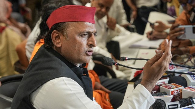 akhilesh congress sp
