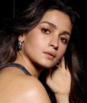 From Priyanka Chopra, Alia Bhatt and Kareena Kapoor to Dulquer Salmaan: Indian celebrities condemn Israel's attack on Rafah, extend solidarity with Gaza
