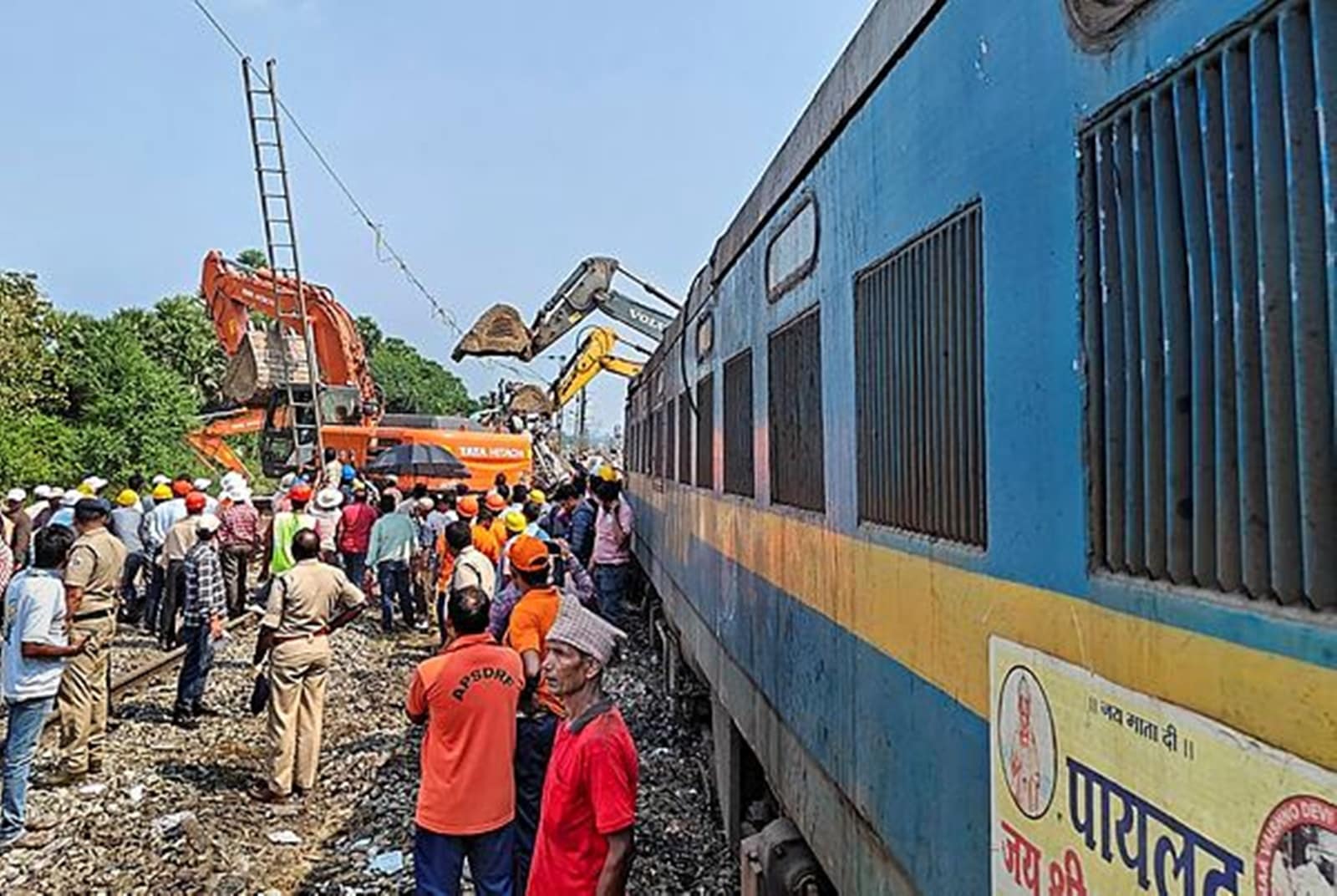 Hours after Andhra accident, affected lines restored, train services ...