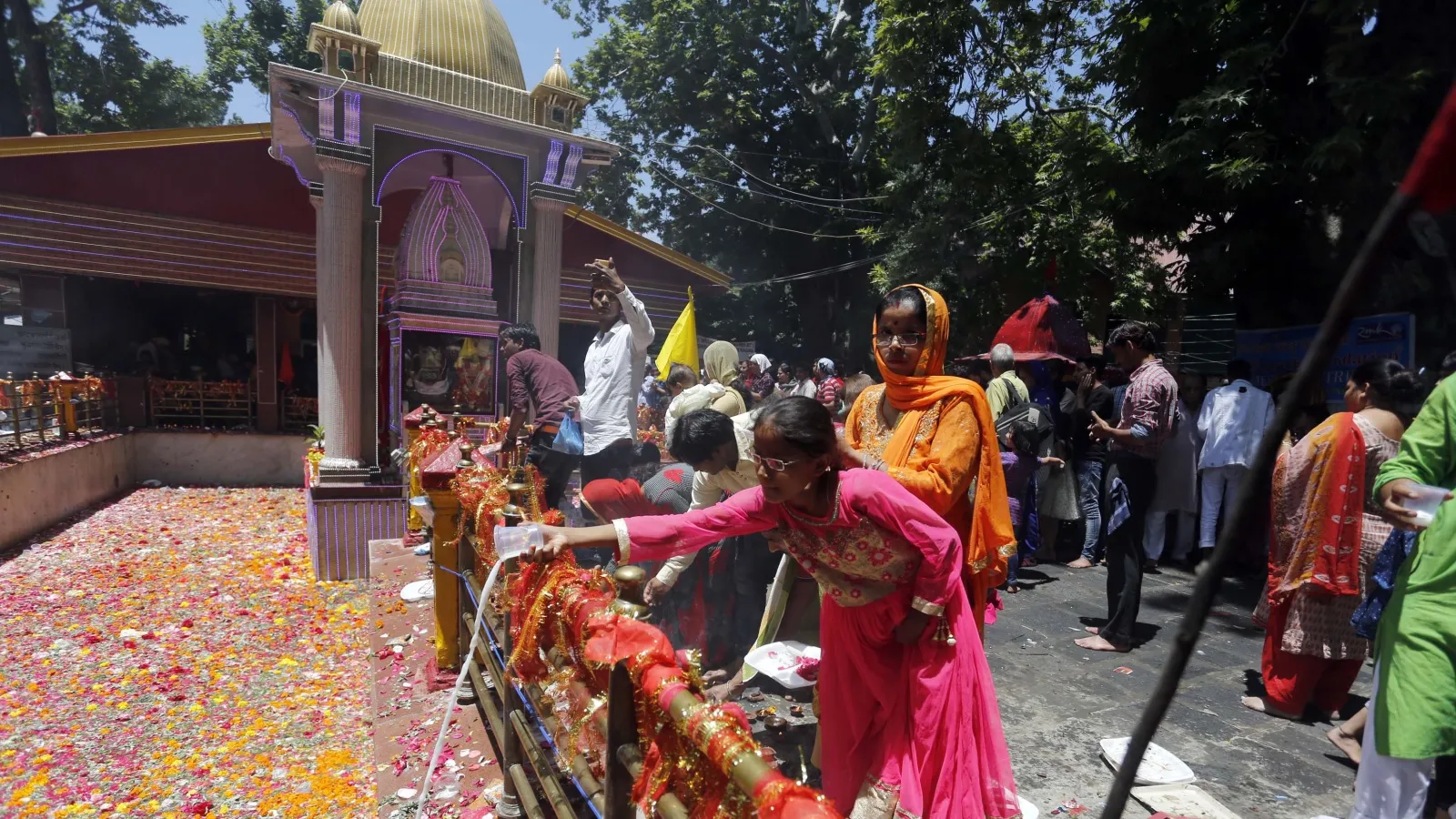 Delhi: Temple society in CR Park refuses to allow Muslim man to