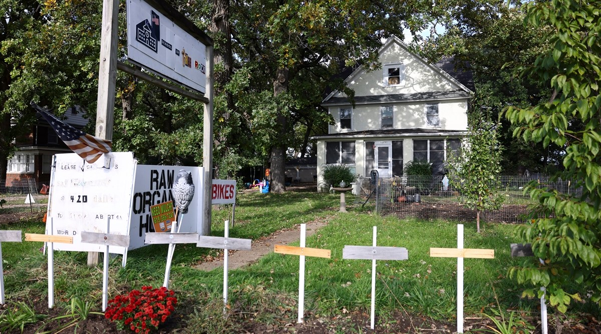 In US, 6-yr-old Muslim boy killed, mother stabbed in hate crime ...