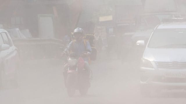 Mumbai air pollution, air quality, aqi level, mumbai aqi, haze, mumbai pollution